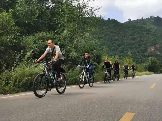乐鱼在线平台-乐鱼在线官网
打造“泓源红”党建品牌助推高质量发展(图15)