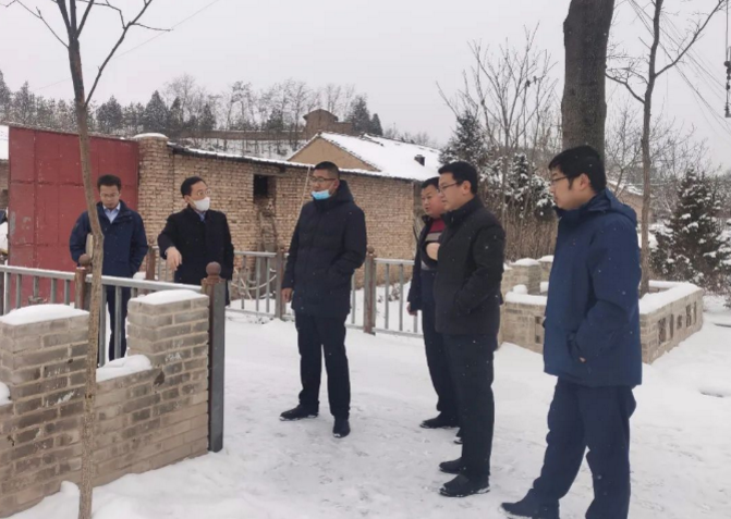 筑起安全墙 照亮乡村路——乐鱼在线平台-乐鱼在线官网
鼎力支持包抓共建村社文明创建工作(图6)