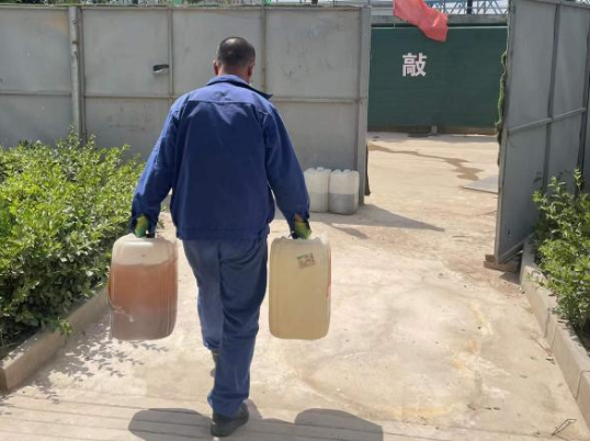 乐鱼在线平台-乐鱼在线官网
城东污水处理公司扎实推进危险废物规范化处置(图3)